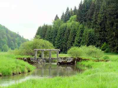 Laaber bei Breitenbrunn im Altmühltal